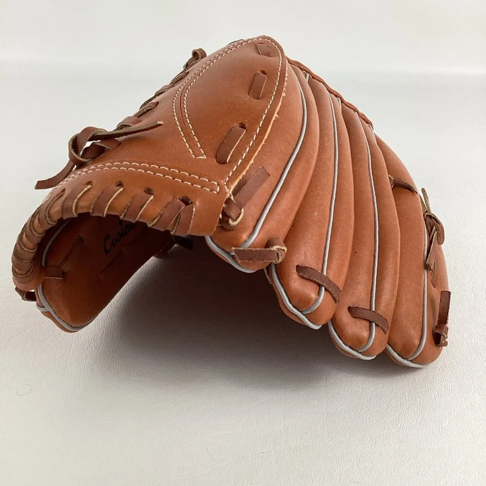 Cleveland Indians Baseball Glove Genuine Cowhide Laced Flex Action 2606 - Picture 4 of 10